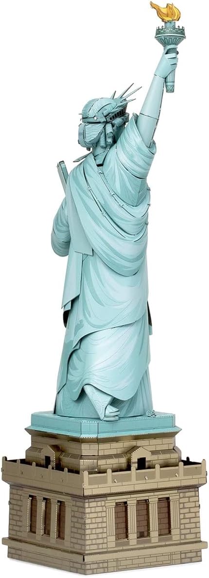 Metal Earth Premium Statue of Liberty 3D Laser Cut Model + Tweezers 20083
