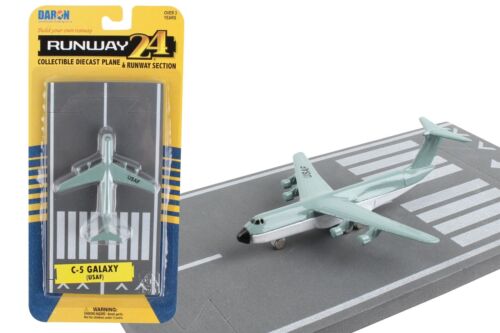 Daron Runway24 C-5 Galaxy Diecast vehicle\plane 57630